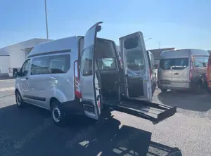 Ford Transit Custom L1 H2 Behindertengerecht Hochdach