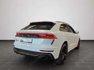 Audi RS Q8 quattro Mtrx.HUD,Keramik,Pano,AHK,Standhz. Bild 2