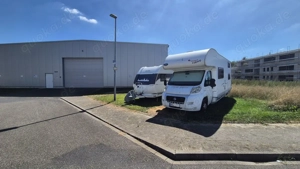Stellplatz innen u außen für Wohnmobil, Oldtimer, Motorrad Bild 5
