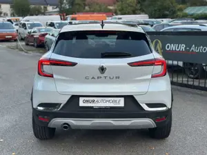 Renault Captur II Intens 1.3 TCe 140 Navi LED ACC 18" Bild 5