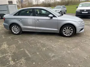 Audi A3 attraction ultra Bild 2