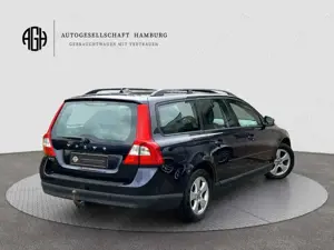 Volvo V70 Kombi 2.0 D3 Kinetic*AHK*Schiebed.*PDC Vo+Hi Bild 4