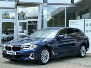 BMW 530 e xDr.T..HUD ACC Kamera Laser PanoD.AHK 18" PDC Bild 3