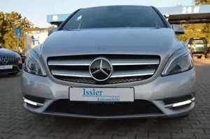 Mercedes-Benz B 250 Sportpaket, Distronic, Comand, Kamera, ILS