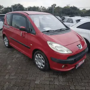 Peugeot 1007 1.4 Verkauf NUR an Gewerbe+Händler+Bastler