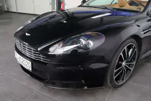 Aston Martin DBS Cabrio Touchtronic 2.H DE Sondermodell CARBONBLACK Bild 4