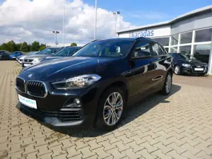 BMW X2 sDrive 18 i 57.300 KM/AUT/NAVI Bild 1