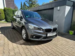 BMW 218 |LED|Navi|PDC |1.Hand |Tüv Neu|Gepflegt