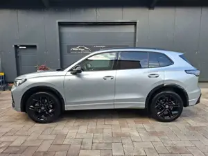 Volkswagen Tiguan R-Line 4 Motion/Standheiz/Pano/AHK/Matrix/el.Heck
