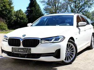 BMW 530 530 e Pano AHK Kamera HeadUp Integral VOLL 1.Hand