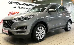 Hyundai TUCSON Pure 2WD*NAV*KAM*SHZ*