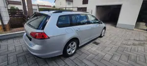 Volkswagen Golf Variant Comfortline BMT Bild 2