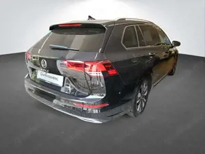 Volkswagen Golf VIII Var 2.0 TDI Automatik Move IQ Drive AHK PD...