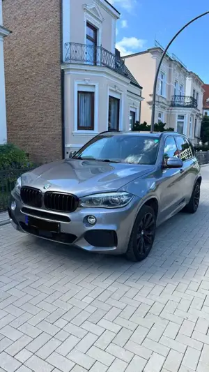 BMW X5 M xDrive 40 d Vollausstattung