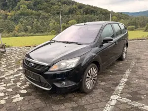 Ford Focus Turnier Titanium Xenon,Klimaautomatik,PDC