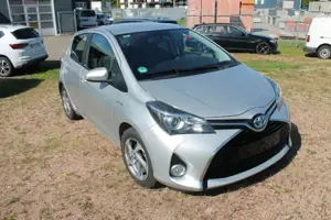 Toyota Yaris Edition-S Hybrid