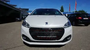 Peugeot 208 208 PureTech 110  !! GT-Line !! Kamera !! Bild 2