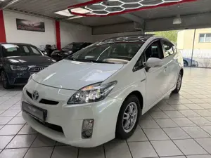 Toyota Prius Executive Perleffekt Schiebedach LED