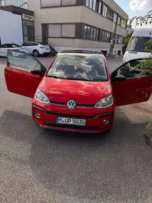 Volkswagen up! TSI (BlueMotion Technology) sound