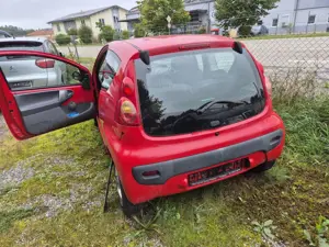 Peugeot 107 107  3-Türer 70 Petit Filou Bild 4