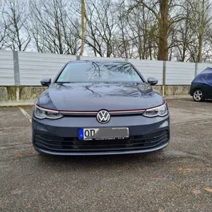 Volkswagen Golf United VIII