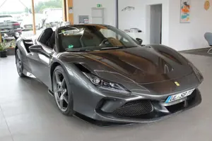 Ferrari F8 Spider LIFT*RACING SEAT*CARBON*JBL* Bild 3