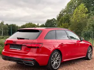 Audi A4 Avant 40 TFSI quattro*S line*AHK*19 Zoll*WG27 Bild 5