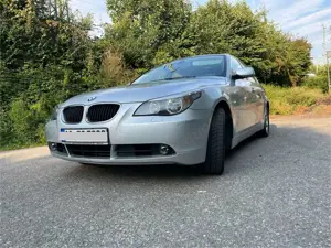 BMW 530 530i