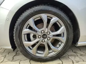 Ford Focus Turnier ST-Line X NAVI Autom ACC SYNC4 AHK Klimaau Bild 3