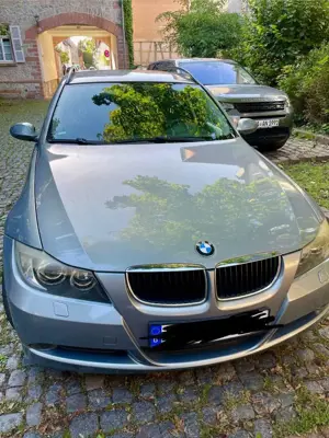 BMW 320 320i
