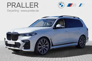 BMW X7 M 50i HeadUp Laser AHK SkyLounge Aktivlenkung 6-Sitz