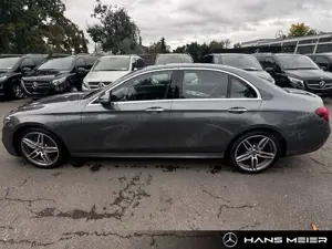 Mercedes-Benz E 220 E 220 d 4M AMG HuD Multibeam AHK Standhzg. SHD LED Bild 2