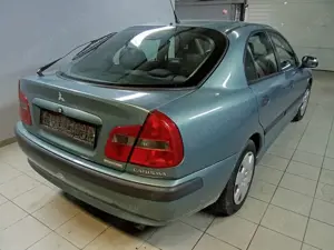 Mitsubishi Carisma Comfort 1900 Bild 3