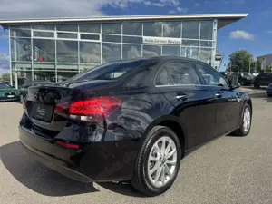 Mercedes-Benz A 250 e/NAVI/KAMERA/LEDER/TOTER WINKEL/VIRTUAL Bild 5