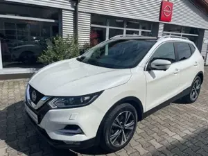 Nissan Qashqai Qashqai 1.3 DIG-T DCT N-CONNECTA