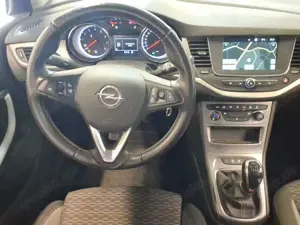 Opel Astra Astra 1.2 Turbo ST Edition Navi SHZ PDC Bild 3