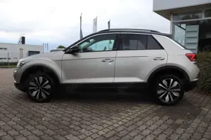 Volkswagen T-Roc 1.0 TSI Move LED+ AHK Kamera Bild 4