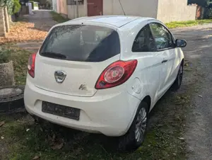 Ford Ka/Ka+ Ka Ka 1.2 Start-Stopp-System Titanium Bild 2