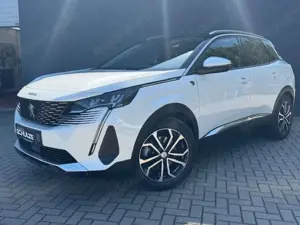 Peugeot 3008 Hybrid 225 e-EAT8 Roadtrip