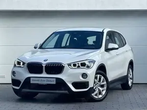 BMW X1 xDrive 20i SPORTSITZE/KAMERA/LED