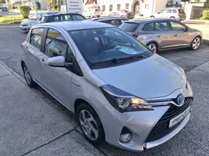Toyota Yaris 1.5 Comfort Hybrid Automatik Klima Touch