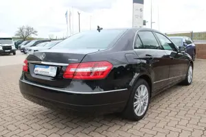 Mercedes-Benz E 300 de Hybrid Lim. BlueTec Xenon/Standheizung Bild 5