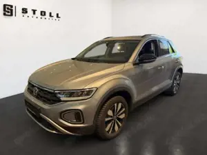 Volkswagen T-Roc 1.5 TSI GOAL AHK+RearView+Keyless+++
