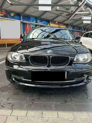 BMW 116 116i (E81)