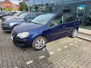 Volkswagen Polo Polo IV  5-Türer 1.6 Automatik Tour