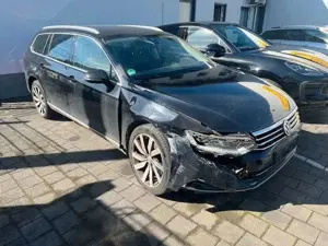 Volkswagen Passat Variant Highline (UNFALL)
