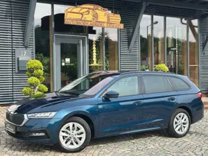 Skoda Octavia Combi 1.5 eTSI SELECTION +CAM+LED+FSHZG+KESSY+