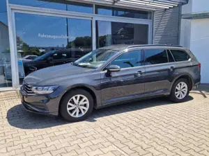 Volkswagen Passat Variant 2.0 TDI DSG Navi LED Kamera ACC Sitzheizung ALU Bild 5