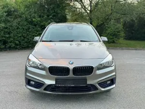 BMW 218 218d Automatik Navi Spur Panora Bild 2