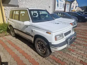Suzuki Grand Vitara 1.6 Club (5 türig